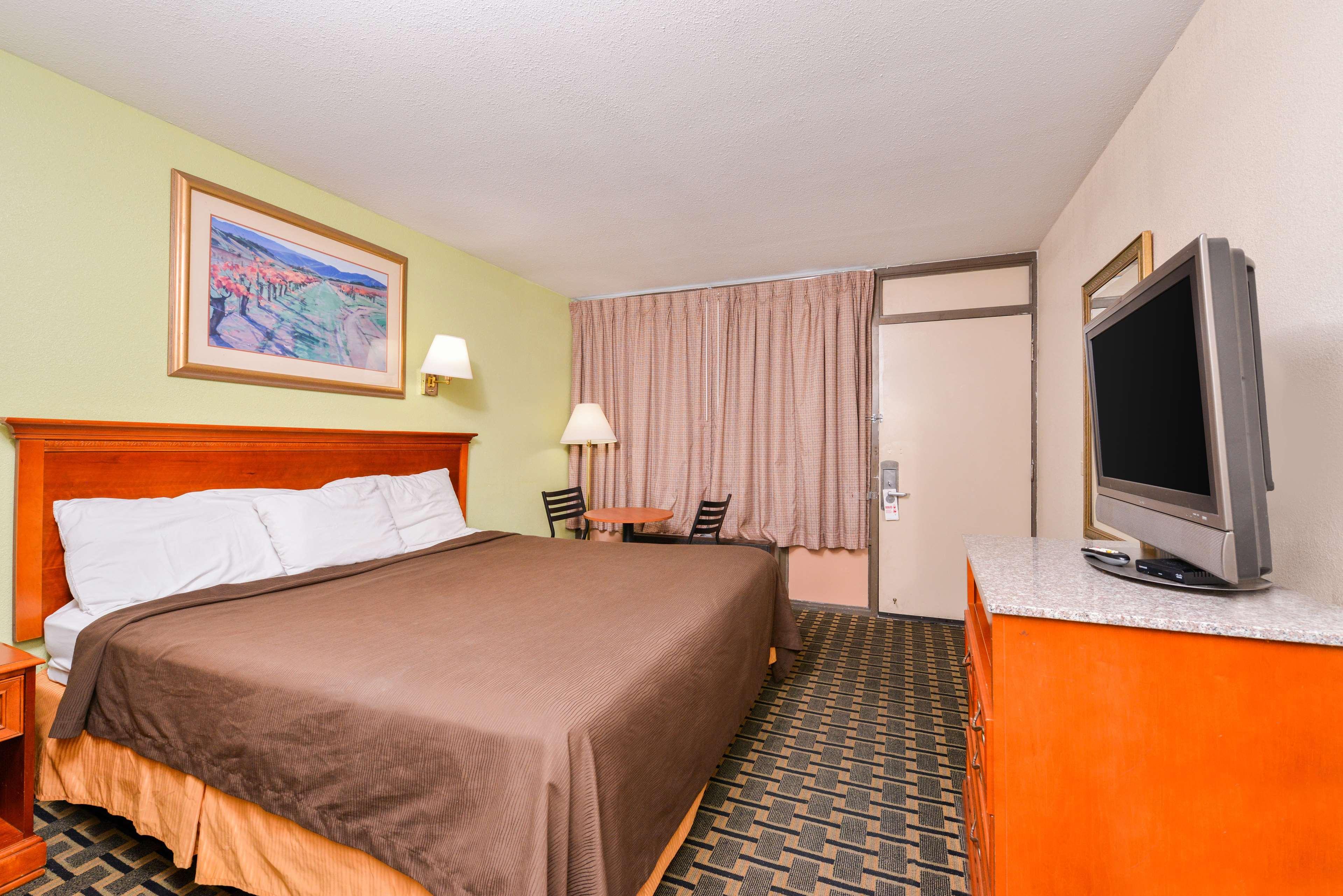 Americas Best Value Inn-Nashville/Airport South Dış mekan fotoğraf